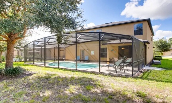 Cypress Pointe Villa | Fantastic 6 Bed Pool Villa Games Room Close to Disney