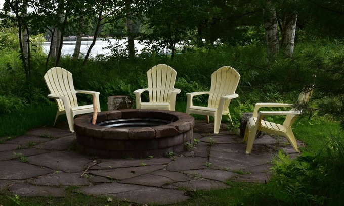 Oscoda House | Fantastic Lake House Getaway!