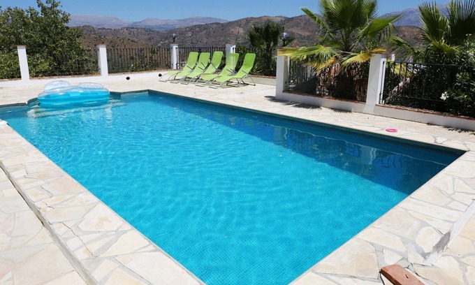 Benamargosa Cottage | Fantastic rural house in the middle of nature