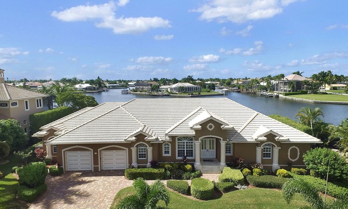 Marco Island House | FANTASTIC WATERVIEW & SUNSETS