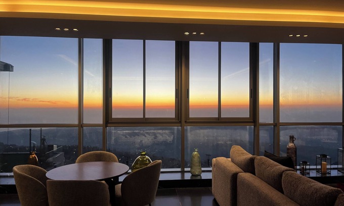 Kfardebian Hotel | Faqra Hills Hotel