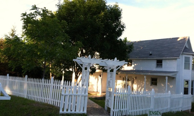 Cameron Other | Far West House: Beautiful turn of the Century Farmhouse, totally re-modeled.