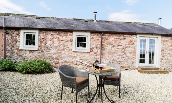 Hethersgill Cottage | FARAWAY COTTAGE, romantic, character holiday cottage in Kirklinton