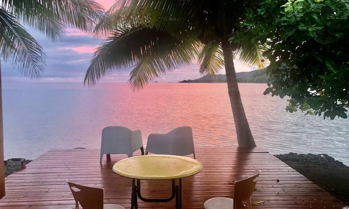 Teahupoo House | Fare Vahine Oviri