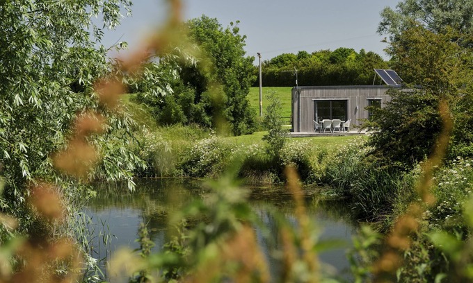 Frome Cabin | Farleigh Lodge, a rural retreat on the outskirts of Frome, near Longleat Safari Park and Bath!
