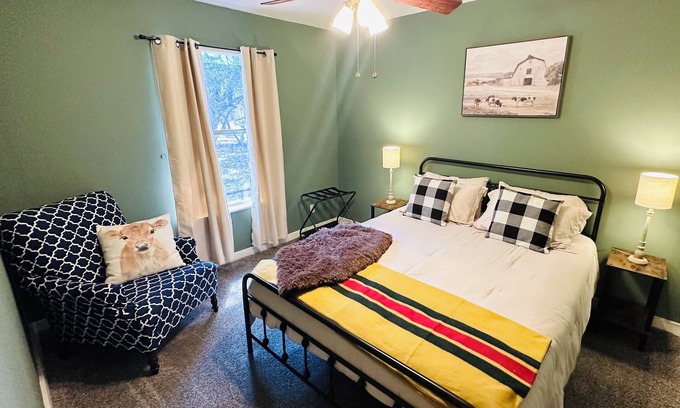 Bulverde House | Farm Fresh Retreat