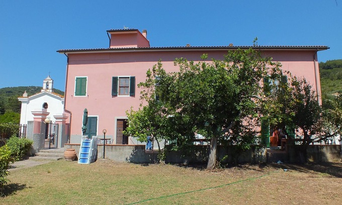 Campo nell'Elba Apartment | Farmhouse by the Sea 1