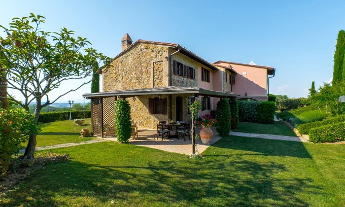 Montaione Other | Farmhouse I Colli - located in Montaione in the heart of Tuscany