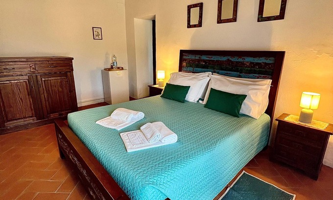 Massa Marittima Other | Farmhouse 'Minerva' with Shared Pool, Wi-Fi and Air Conditioning