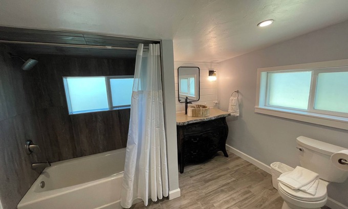 St. Charles Other | Farmhouse Retreat at Bear Lake and North Beach