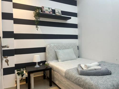 Al Barsha 1 House | Fashion Partition Room Near Mall of The Emirates