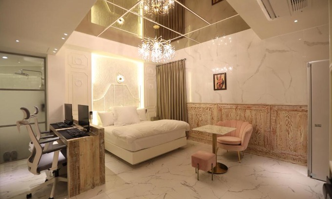 Sindang-dong Hotel | February Hotel SeongSeo