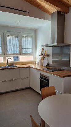 Vic Apartment | FeelhomeVIC. Ático con terraza en centro histórico