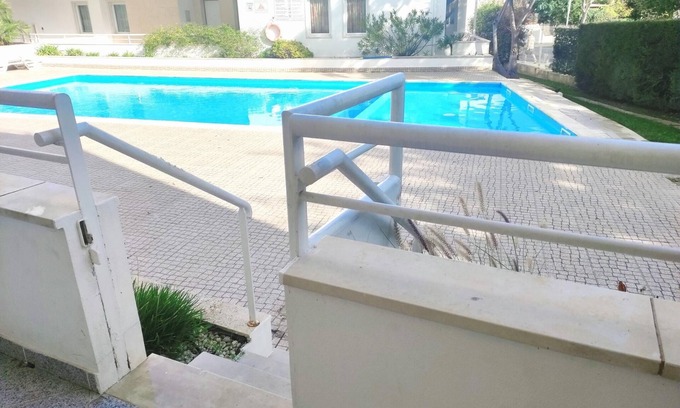 Santa Luzia Apartment | Feet in the water!