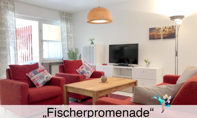Kressbronn Apartment | Ferienwohnung Fischerpromenade - seenah, im Fischerdorf mit großer Terrasse