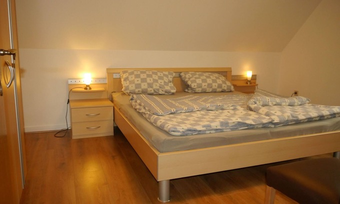 Hollfeld Apartment | Ferienwohnung 3 - Gästehaus Seeber