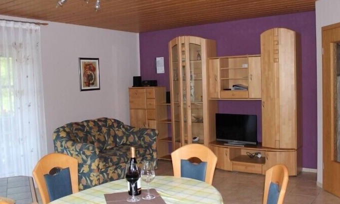Hausach Apartment | Ferienwohnung 2, 67qm, 2 Schlafzimmer, max. 4 Personen