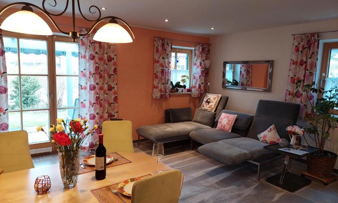 Ebersberg District Apartment | Ferienwohnung Abendrot