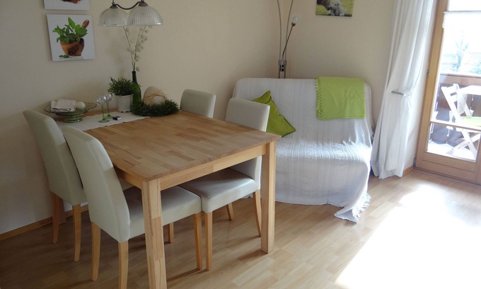 Bad Feilnbach Apartment | Ferienwohnung bis 2 Personen, 40 qm, OG mit Balkon