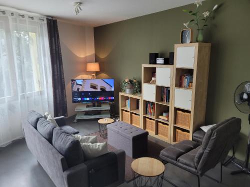 Wiesbaden Apartment | Ferienwohnung Burgblick