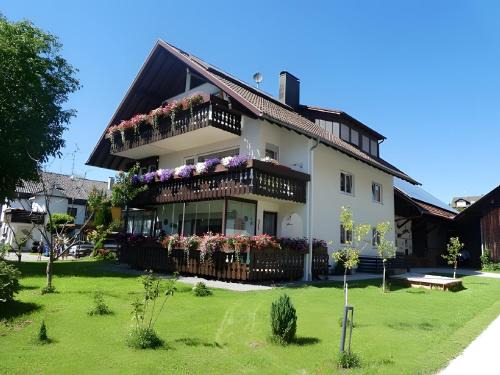 Wasserburg Apartment | Ferienwohnung Diepold