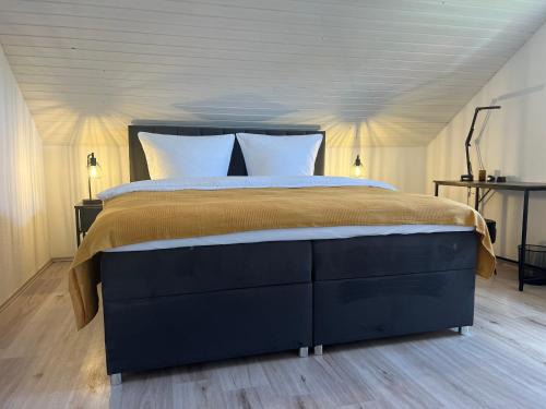 Holzappel Apartment | Ferienwohnung für 6 Personen - 3 Schlafzimmer - Dachgeschoss