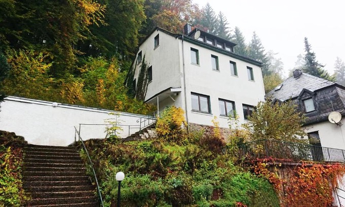 Schoenecken Apartment | Ferienwohnung Haus Schöneck