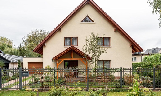 Oberhavel Apartment | Ferienwohnung im grünen Mühlenbeck-nahe Berlin