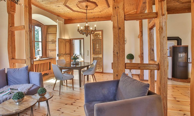Klosterlangheim Apartment | Ferienwohnung Klosterstube mit Zwei Schlafzimmer