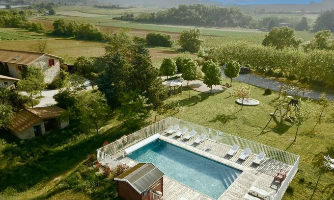 Marsaz Apartment | Ferienwohnung mit Beheizten Pool bis 5 Personen