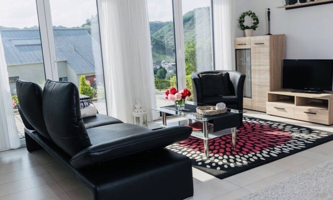 Mayen-Koblenz District Apartment | Ferienwohnung Mosel- und Burgblick, Koblenz-dieblich