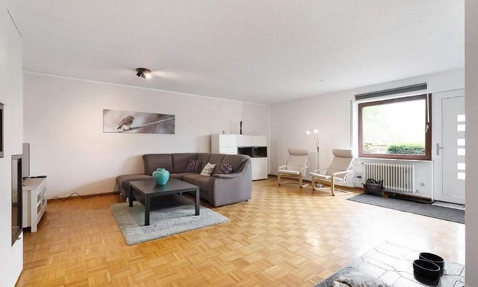 Riol Apartment | Ferienwohnung Spatzennest