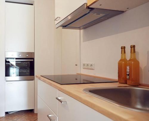 Mengerskirchen Apartment | Ferienwohnung Tannen-Apotheke Eins