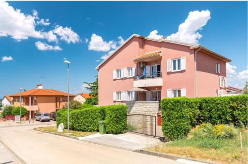 Dajla Apartment | Ferienwohnung Villa Pinta Mit Großem Garten