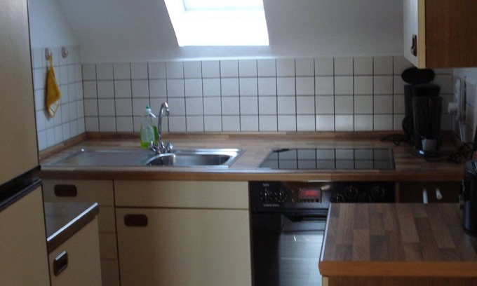 Maikammer Apartment | Ferienwohnung Weingut Alfred Schwaab - apartment/apartment, bathroom, WC, 1 bedroom
