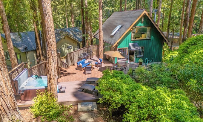 Guerneville House | Fern Woods~Rustic Redwood Cabin with Sweeping Decks! HotTub/WiFi/Pup