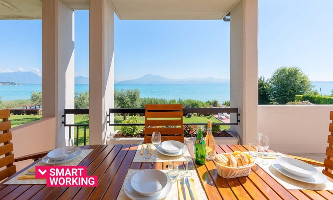 Lugana Apartment | Ferrari 13 Apartment by Wonderful Italy