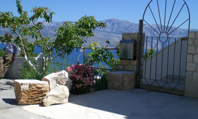 Postira House | few minutes to the beach