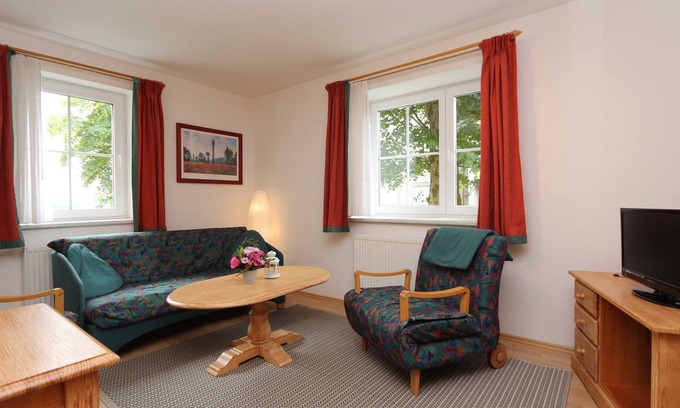 Frauenwald Apartment | Fewo 09, EG, 2 Zi., Frauenwald - Bergblick Frauenwald - Fewo.cc