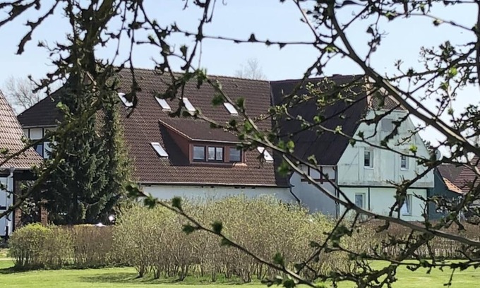 Rerik Apartment | Fewo 72 "ferienwohnung in der "alten Brüterei" in Roggow"