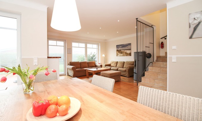 Greetsiel Apartment | Fewo-Greetsieler-canals - new building with top equipment suitable for allergy sufferers