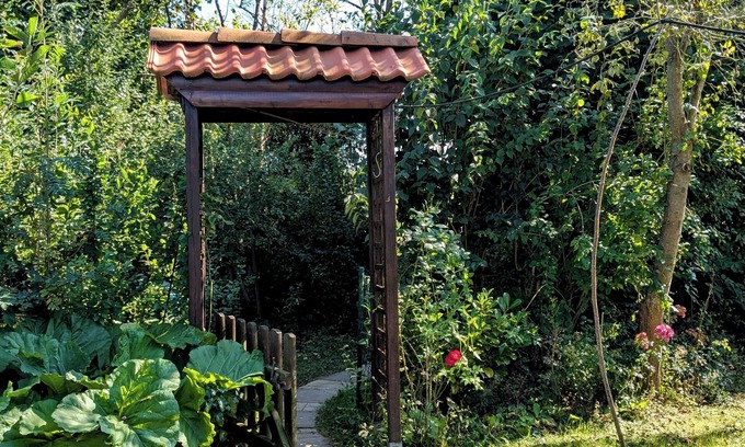 Melsungen Apartment | FeWo Herkulesblick - Quiet vacation apartment with lots of space, garden and terrace