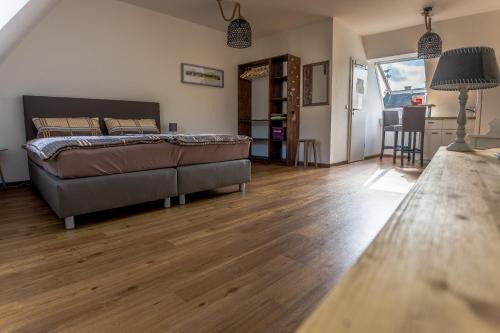 Mainz-Bingen Apartment | FeWo Kabine 21/Zentral/Terrasse/Seilbahn Blick