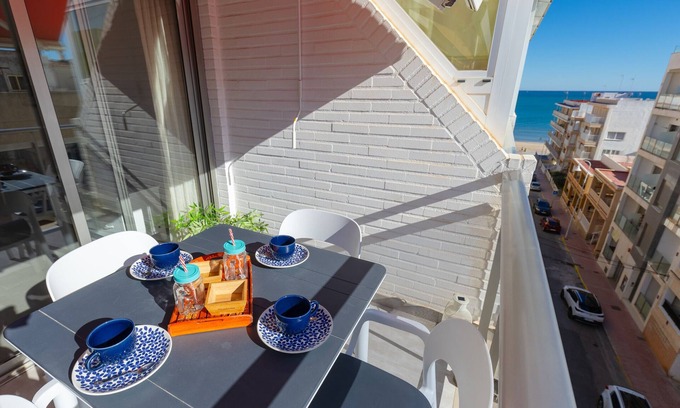 El Moncayo Apartment | Fidalsa Seaside Views