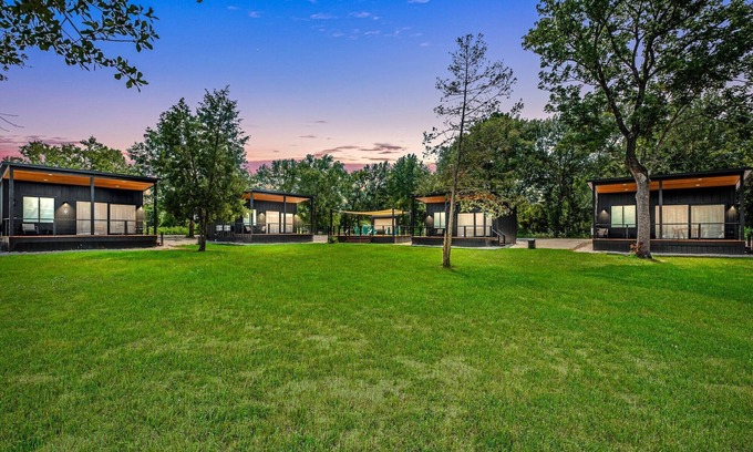 Waller House | Finca Agave Deluxe Home No. 9 Honeysuckle