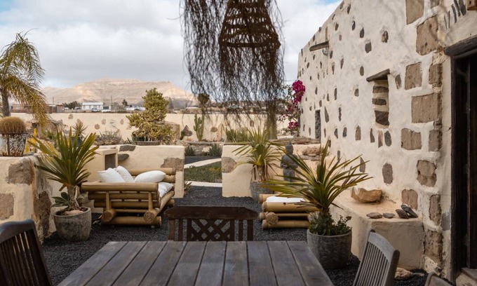 Puerto del Rosario Bed & Breakfast | Finca Luz