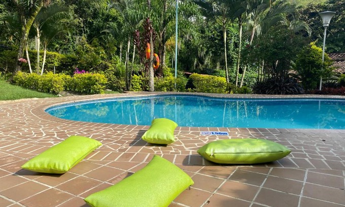 Cali Villa | Finca Villa Chalet Del Rio Cali Farm Villa Chalet Cali River