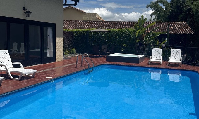 Quimbaya Villa | Fincas Panaca Herrería 9! Cozy and Beautiful villa with private pool and Jacuzzi