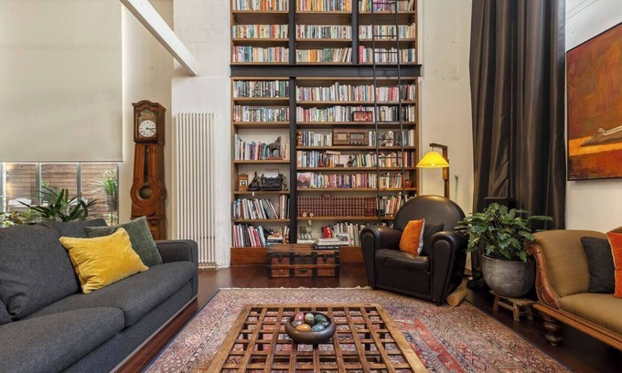 Collingwood Apartment | Find Luxury in an Old Charm Converted Warehouse