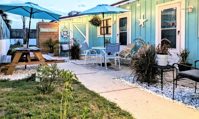 Crescent Beach Cottage | Find your Happy Place! Steps from Beach, Restaurants and Guaranteed Clean!